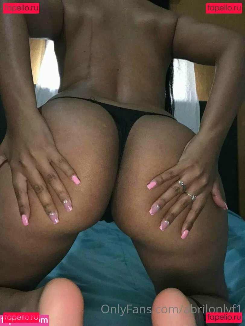 abrilonlyf1 Onlyfans Photo Gallery 