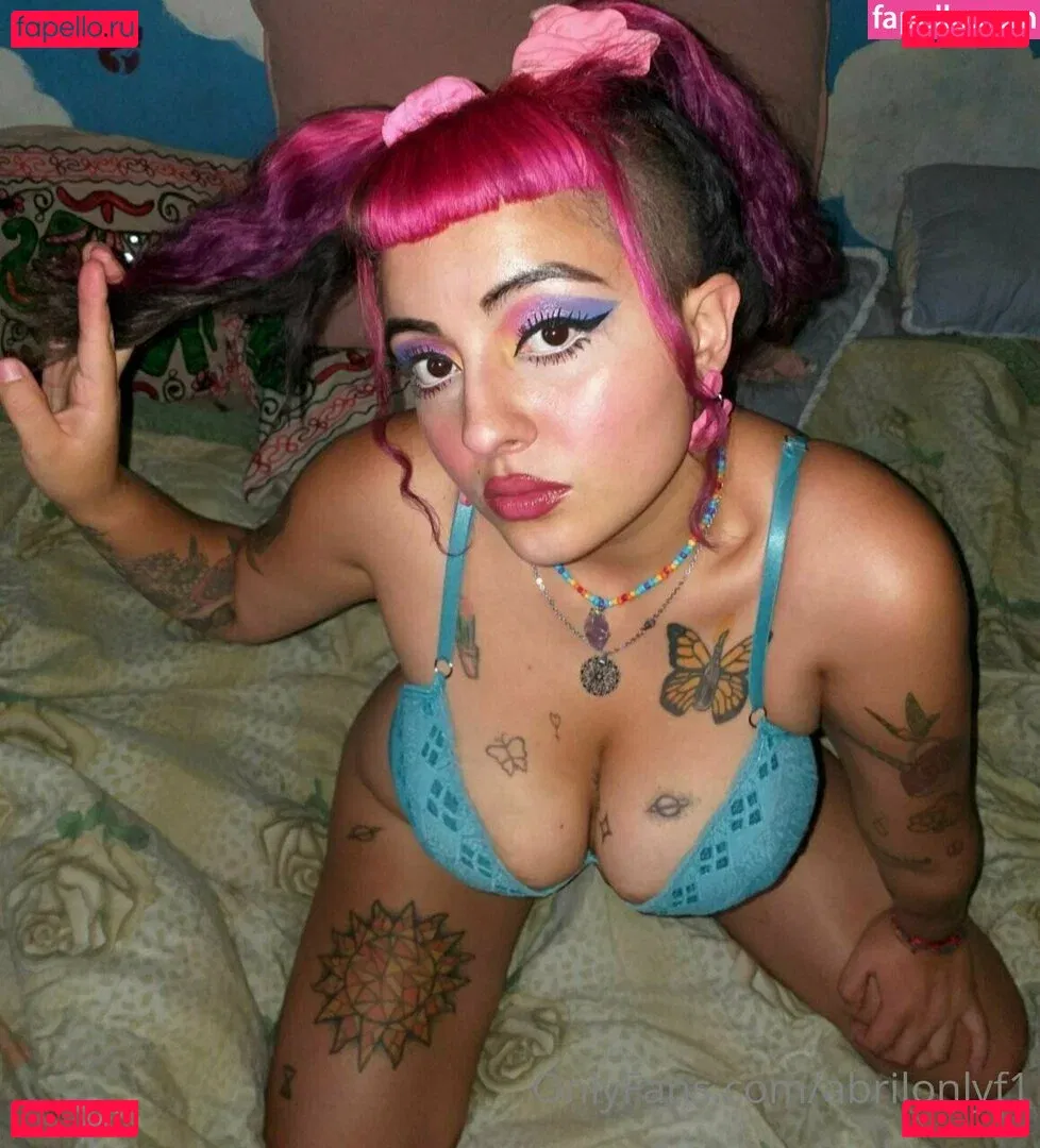 abrilonlyf1 Onlyfans Photo Gallery 