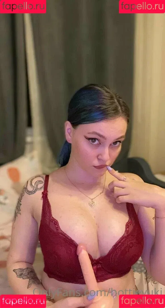 hottieyuki Onlyfans Photo Gallery 
