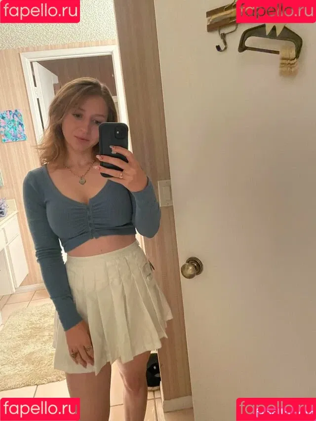Robynator23 Onlyfans Photo Gallery 