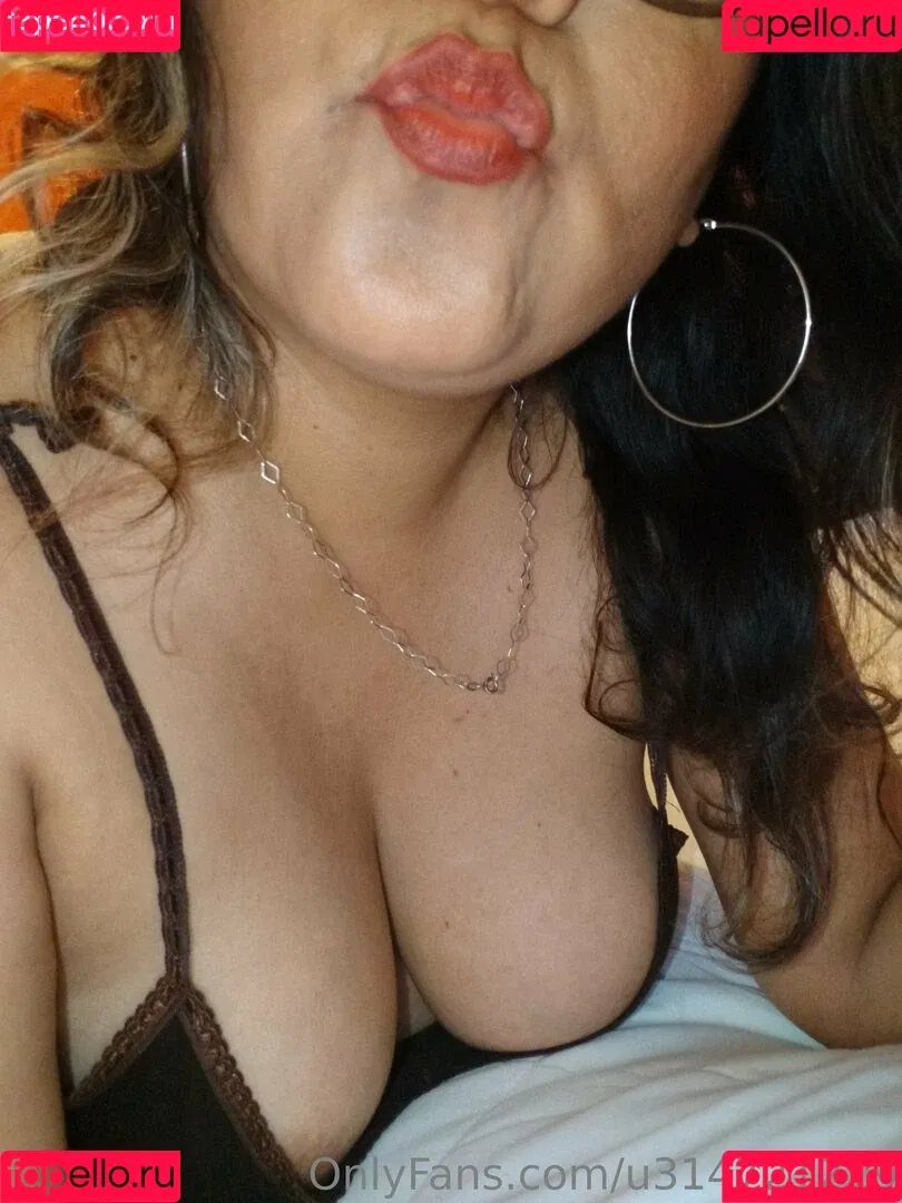 u314721219 Onlyfans Photo Gallery 