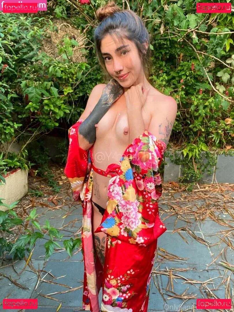 Y4meii Onlyfans Photo Gallery 