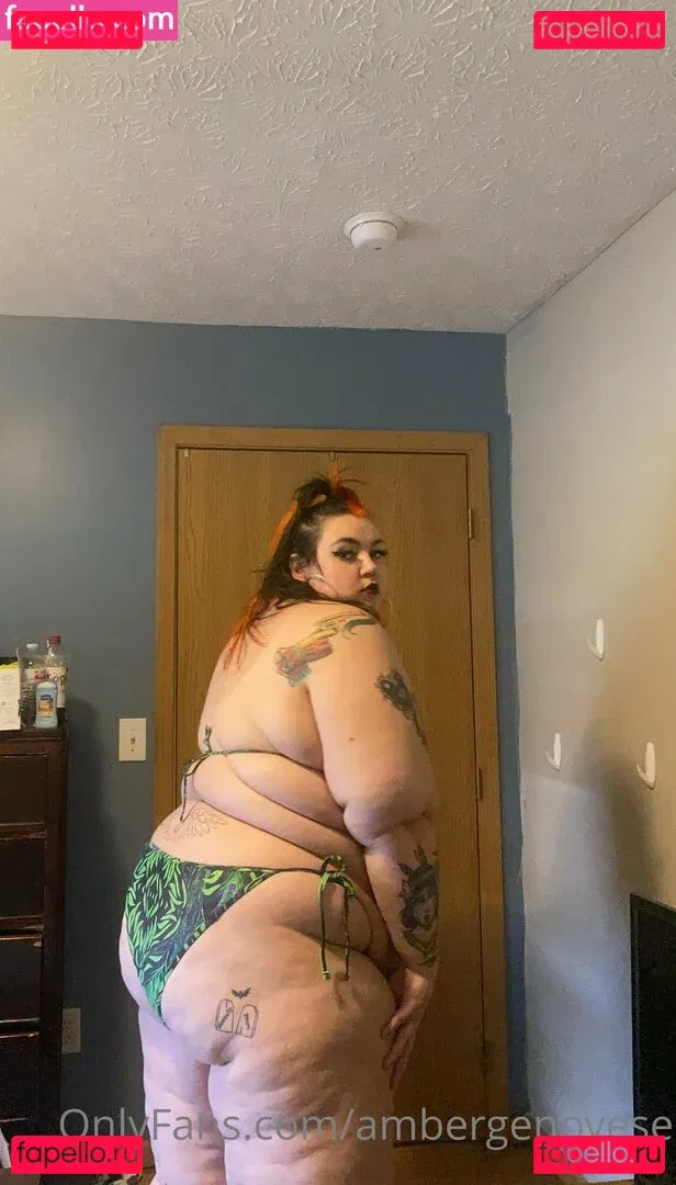 ambergenovese Onlyfans Photo Gallery 