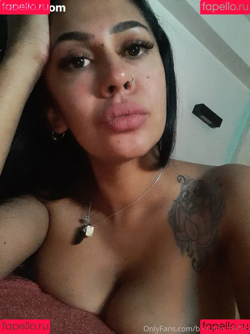 Gloria Gonzalez Onlyfans Photo Gallery 