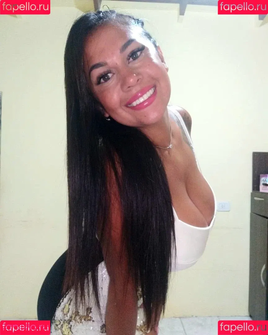 Gloria Gonzalez Onlyfans Photo Gallery 