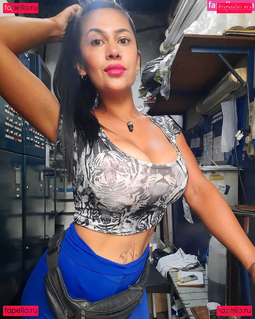 Gloria Gonzalez Onlyfans Photo Gallery 