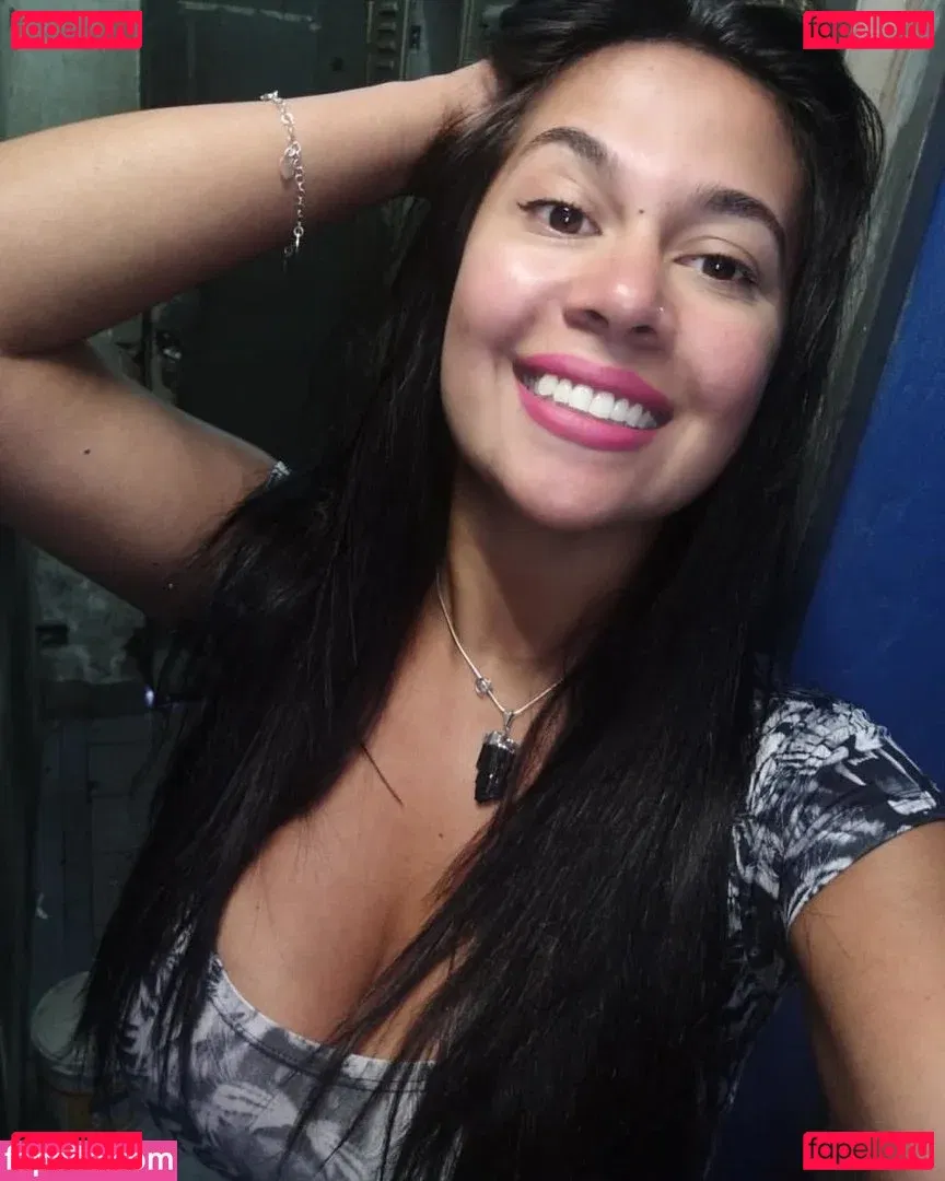 Gloria Gonzalez Onlyfans Photo Gallery 