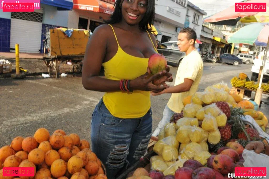 Karina Colombiana Onlyfans Photo Gallery 