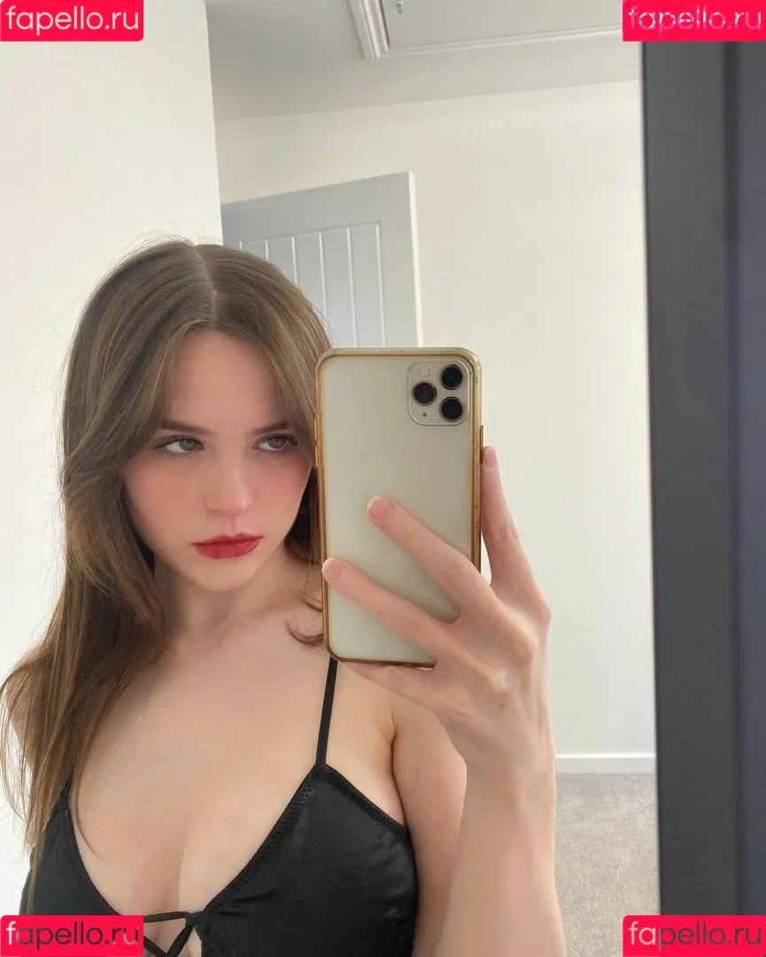 Frankie Lollia Onlyfans Photo Gallery 