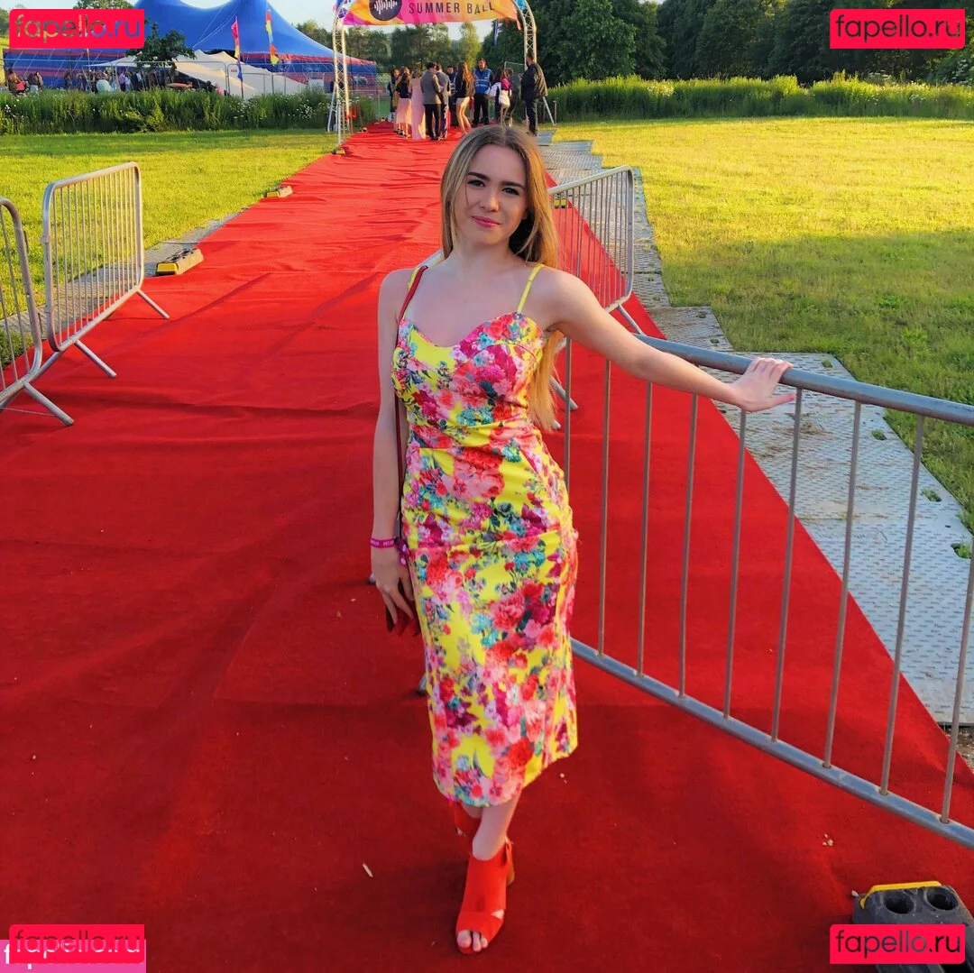 Frankie Lollia Onlyfans Photo Gallery 