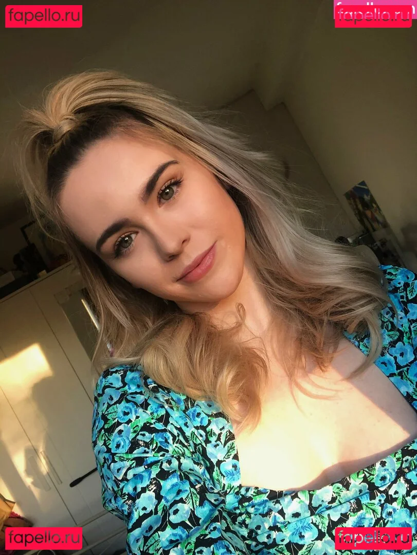 Frankie Lollia Onlyfans Photo Gallery 