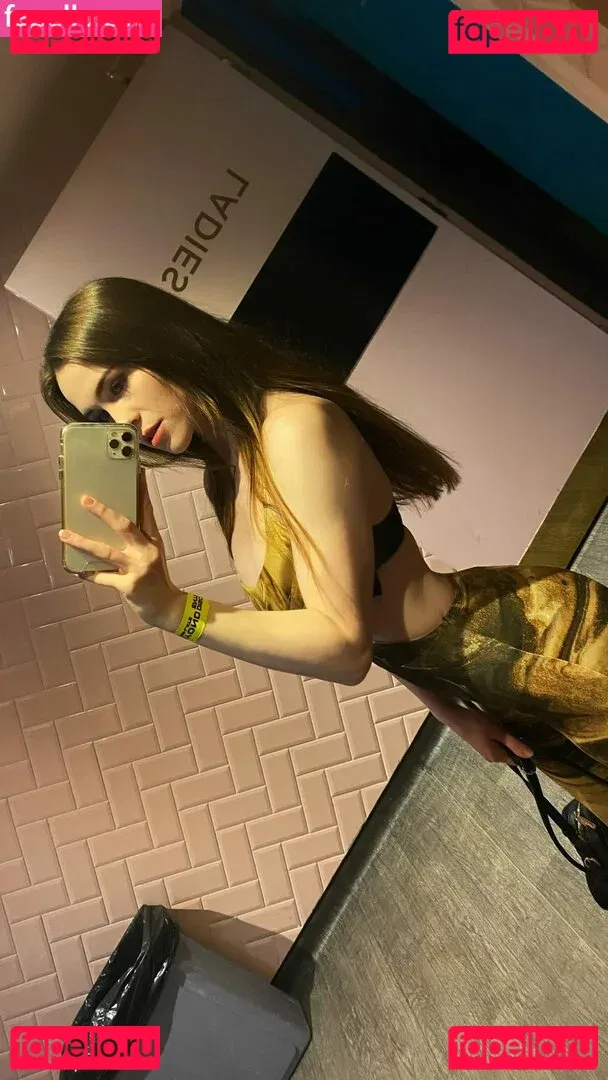 Frankie Lollia Onlyfans Photo Gallery 