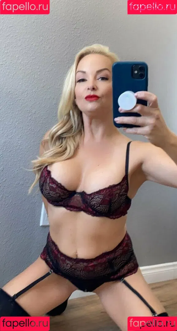 amieadams Onlyfans Photo Gallery 