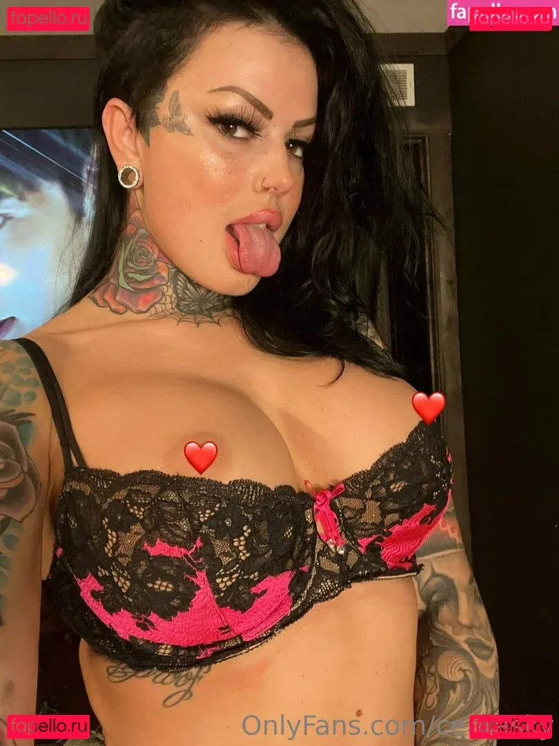 cearasky Onlyfans Photo Gallery 