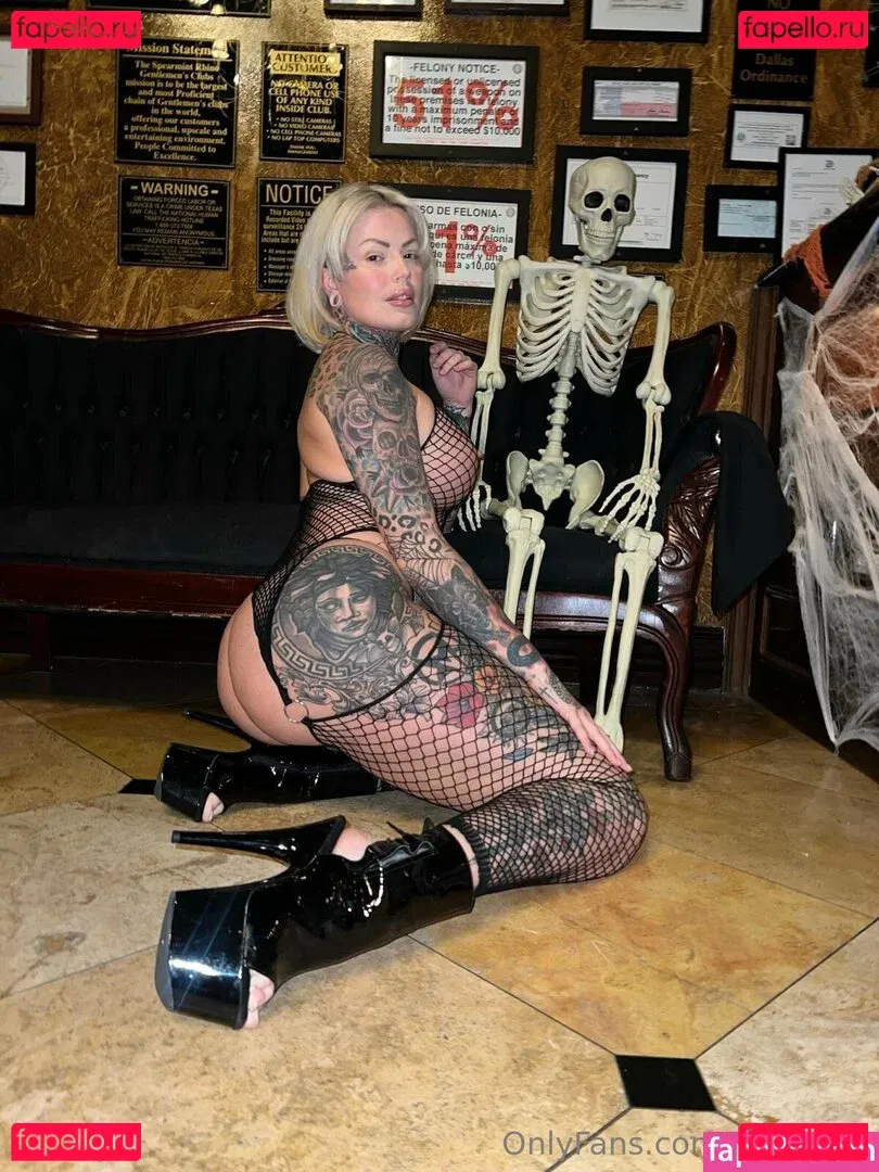 cearasky Onlyfans Photo Gallery 