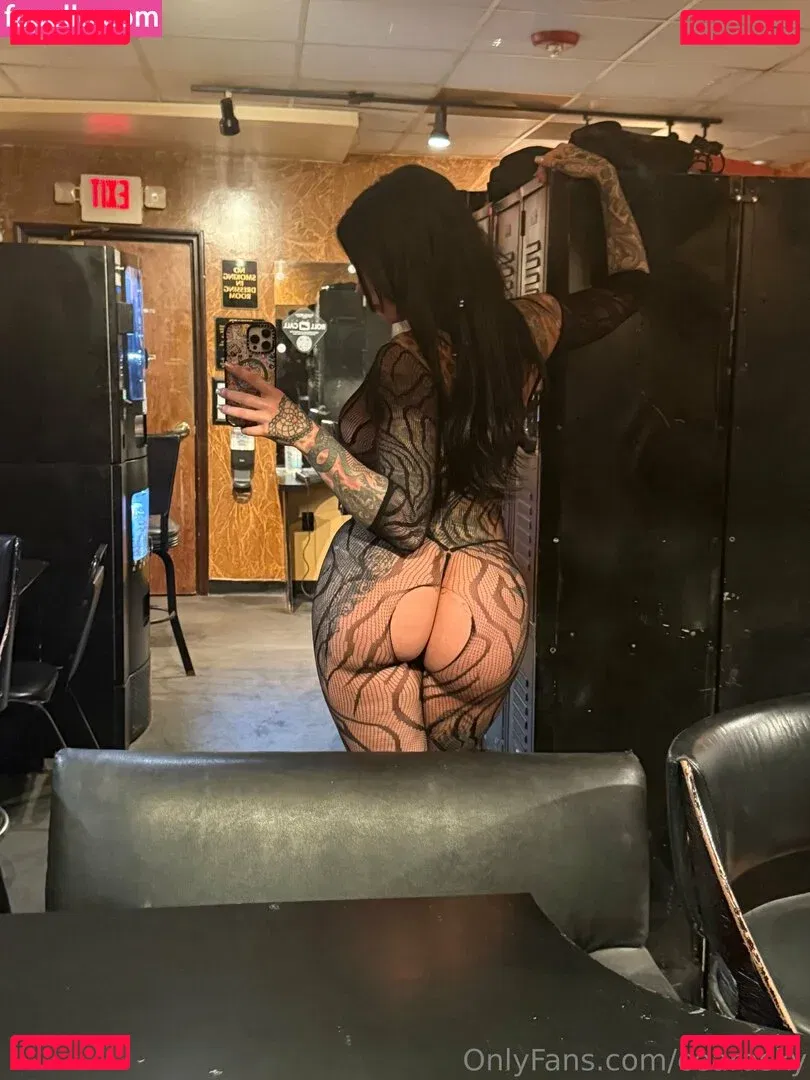 cearasky Onlyfans Photo Gallery 