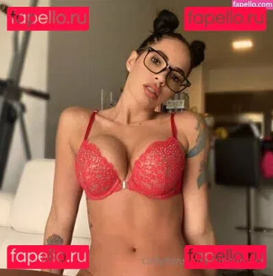 Yesynaya Onlyfans Photo Gallery 