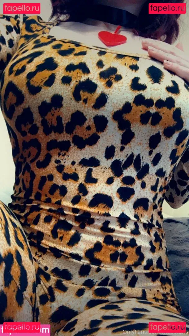 kylieefans Onlyfans Photo Gallery 