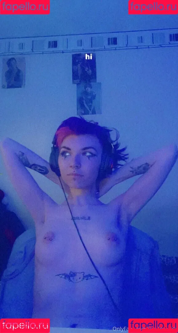 lizzylovesick Onlyfans Photo Gallery 