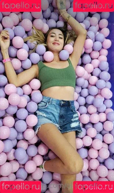 oliviasmiithfree Onlyfans Photo Gallery 