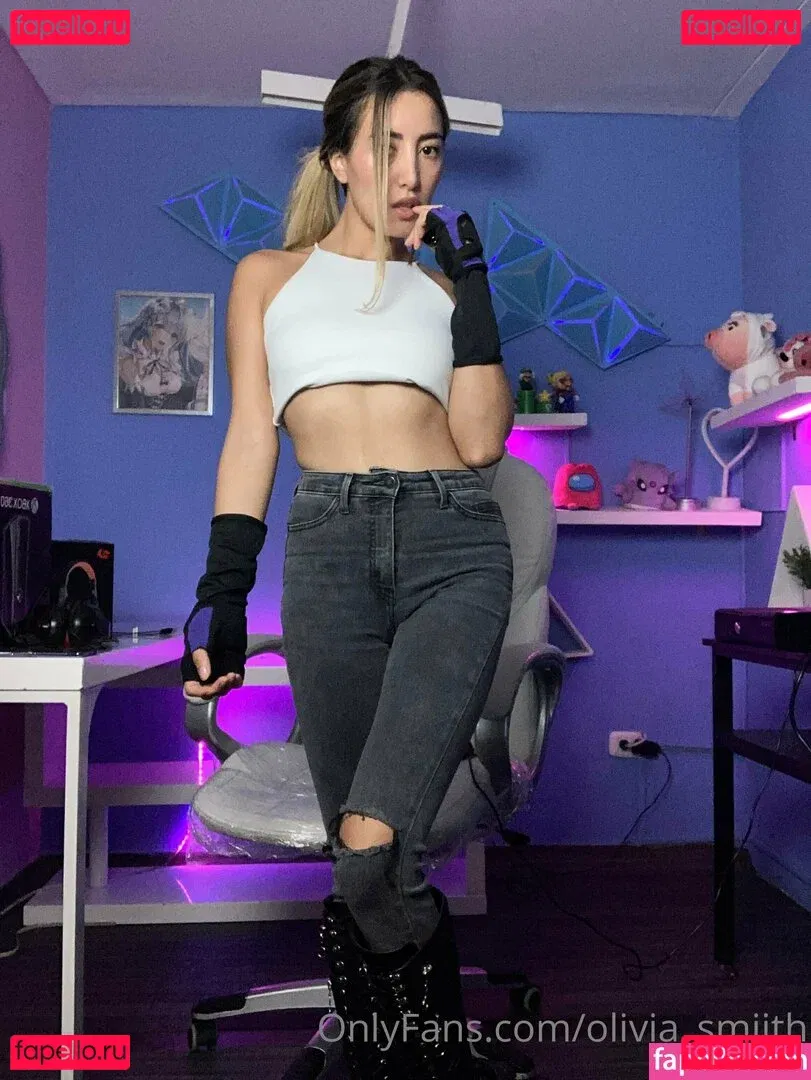 oliviasmiithfree Onlyfans Photo Gallery 