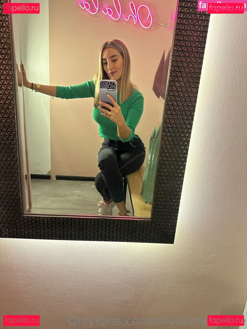 oliviasmiithfree Onlyfans Photo Gallery 