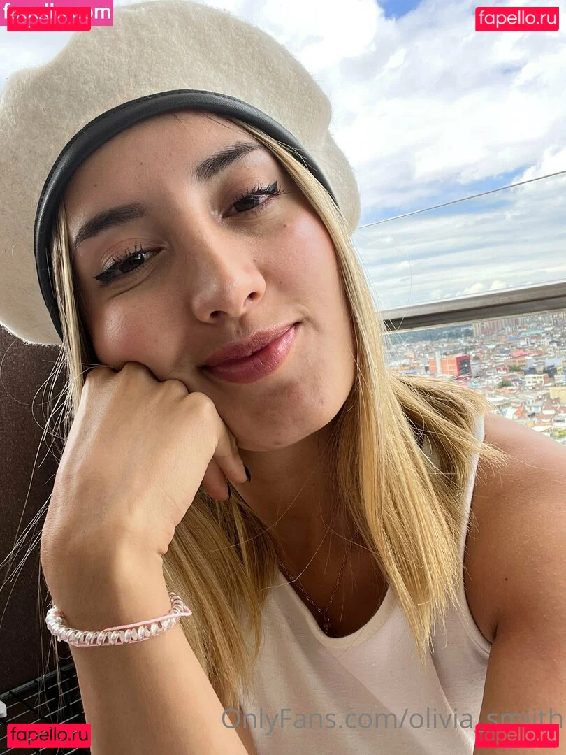 oliviasmiithfree Onlyfans Photo Gallery 