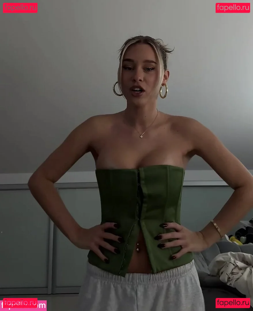 Payton Ramolla Onlyfans Photo Gallery 