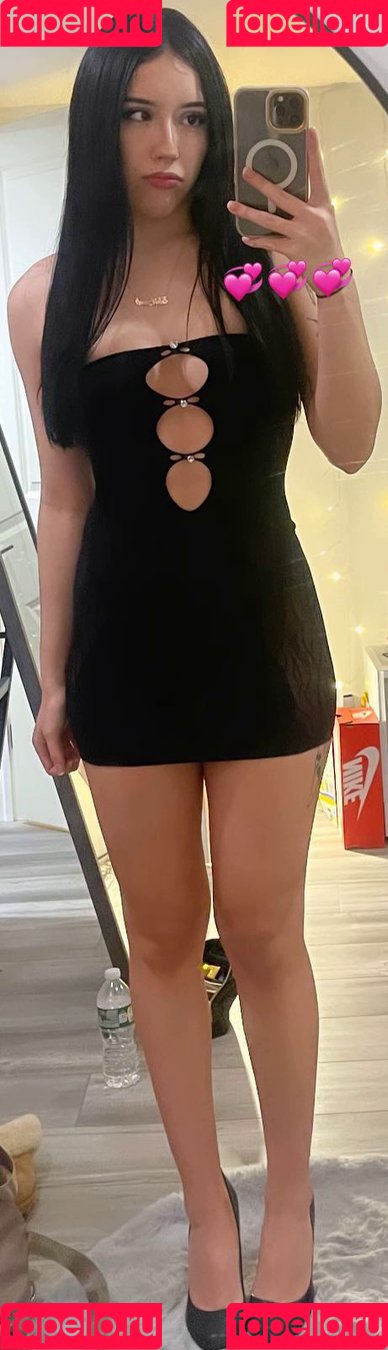 Shilynn Velez Onlyfans Photo Gallery 