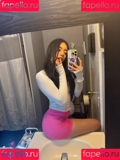 Shilynn Velez Onlyfans Photo Gallery 