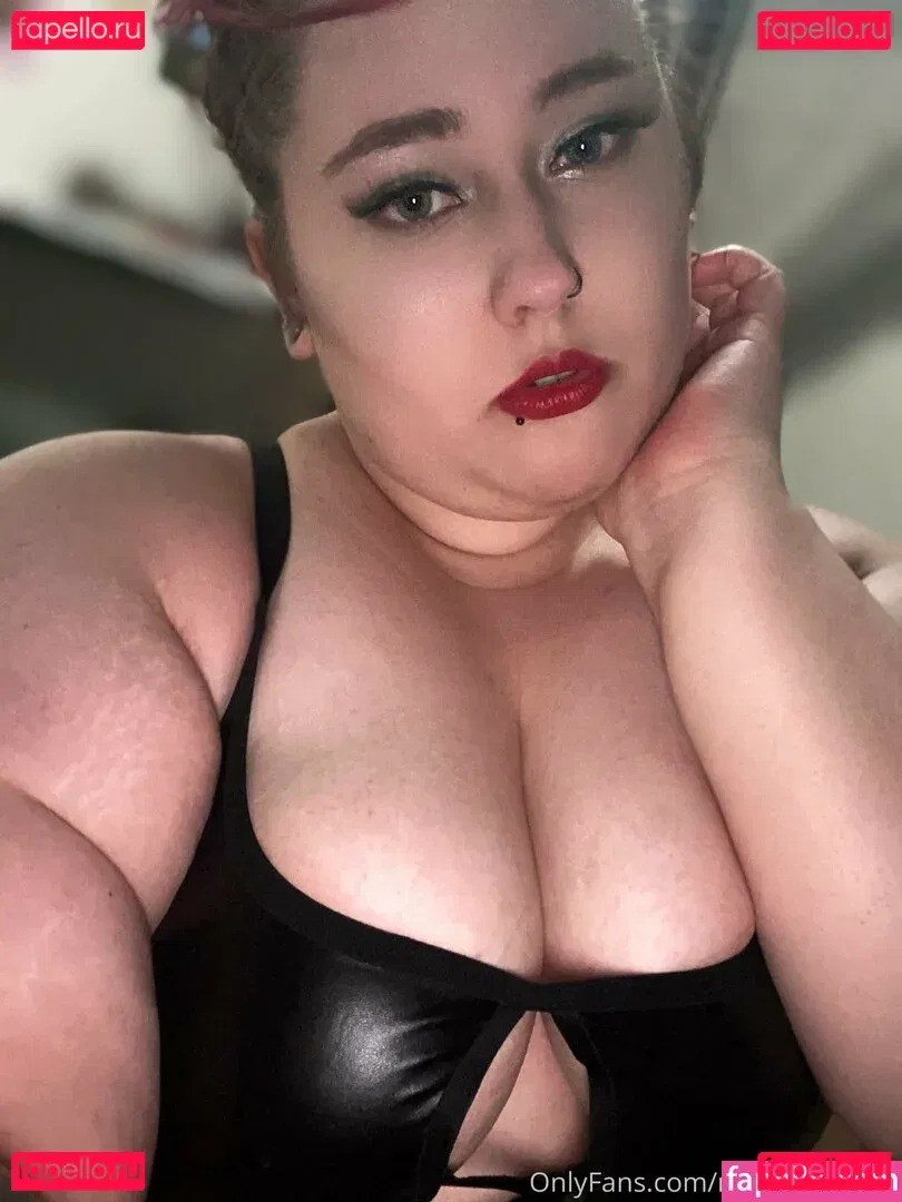 misshoneycatt Onlyfans Photo Gallery 