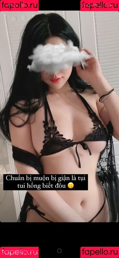 Duyenn Hipp Onlyfans Photo Gallery 