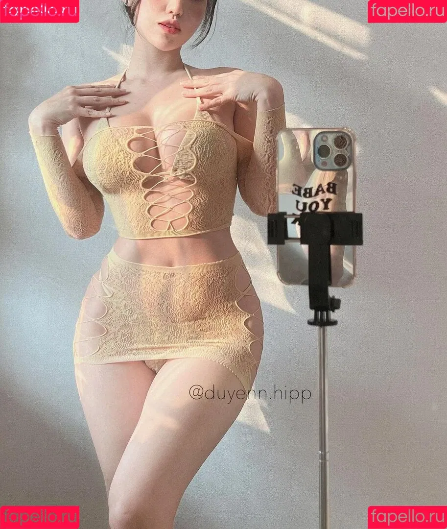 Duyenn Hipp Onlyfans Photo Gallery 