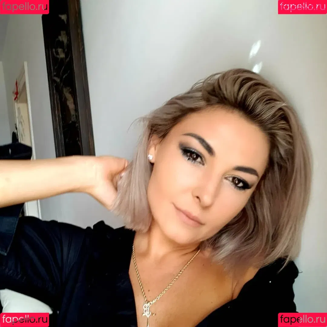 Beatka Onlyfans Photo Gallery 