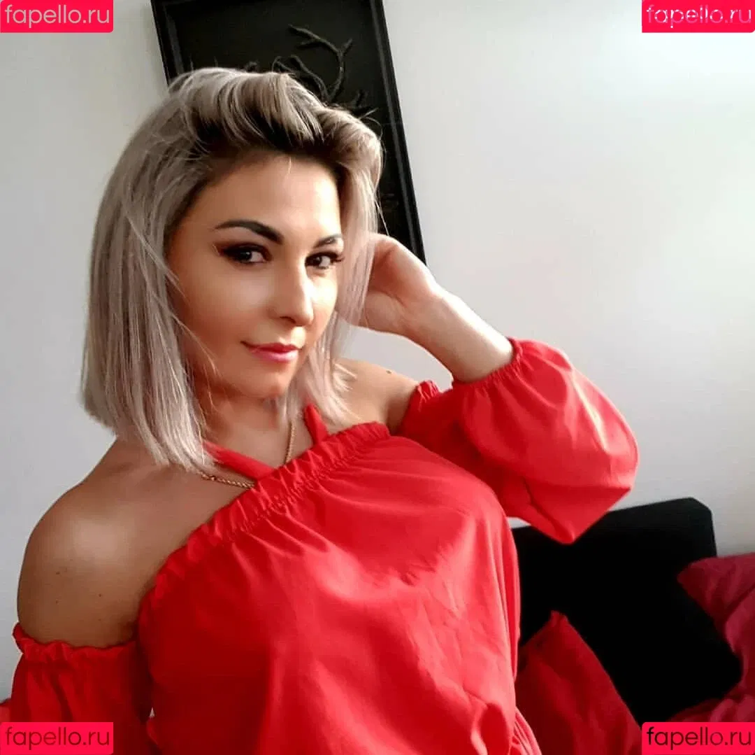 Beatka Onlyfans Photo Gallery 
