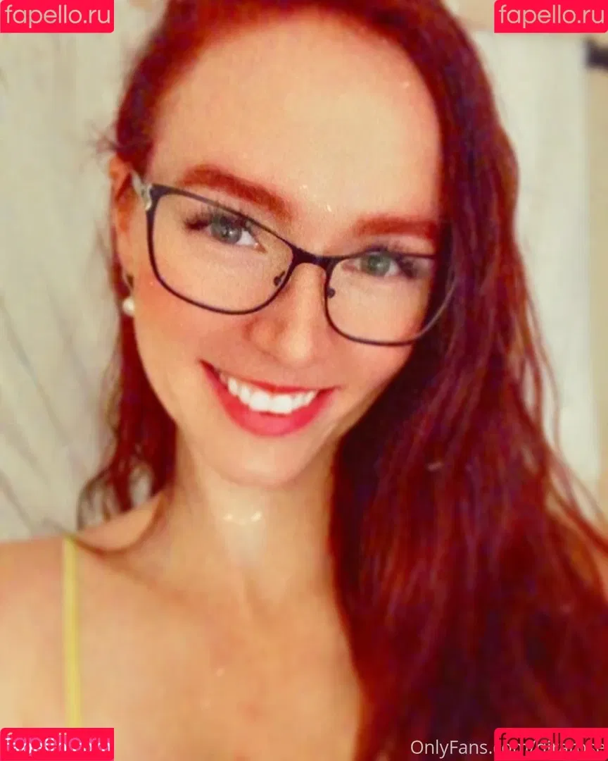 Qirarose Onlyfans Photo Gallery 