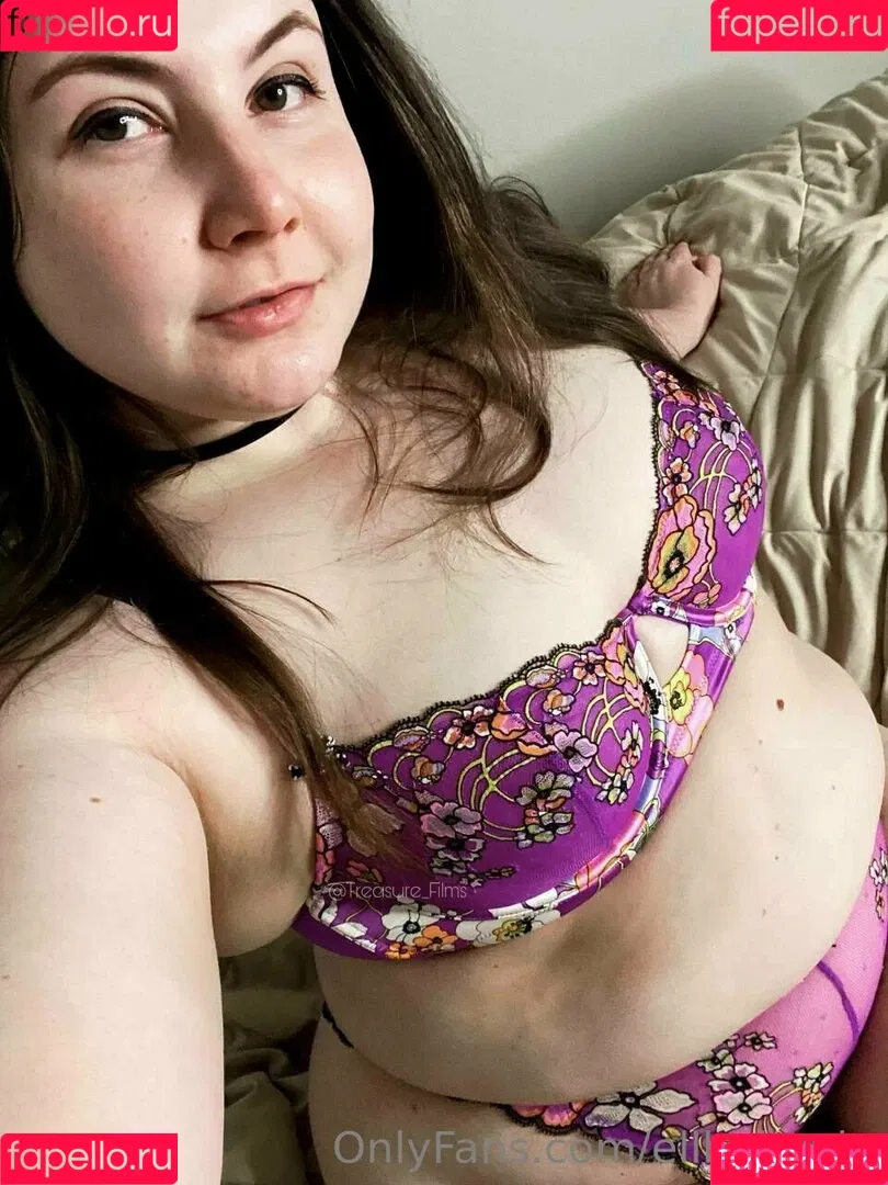 ellbabyvip Onlyfans Photo Gallery 