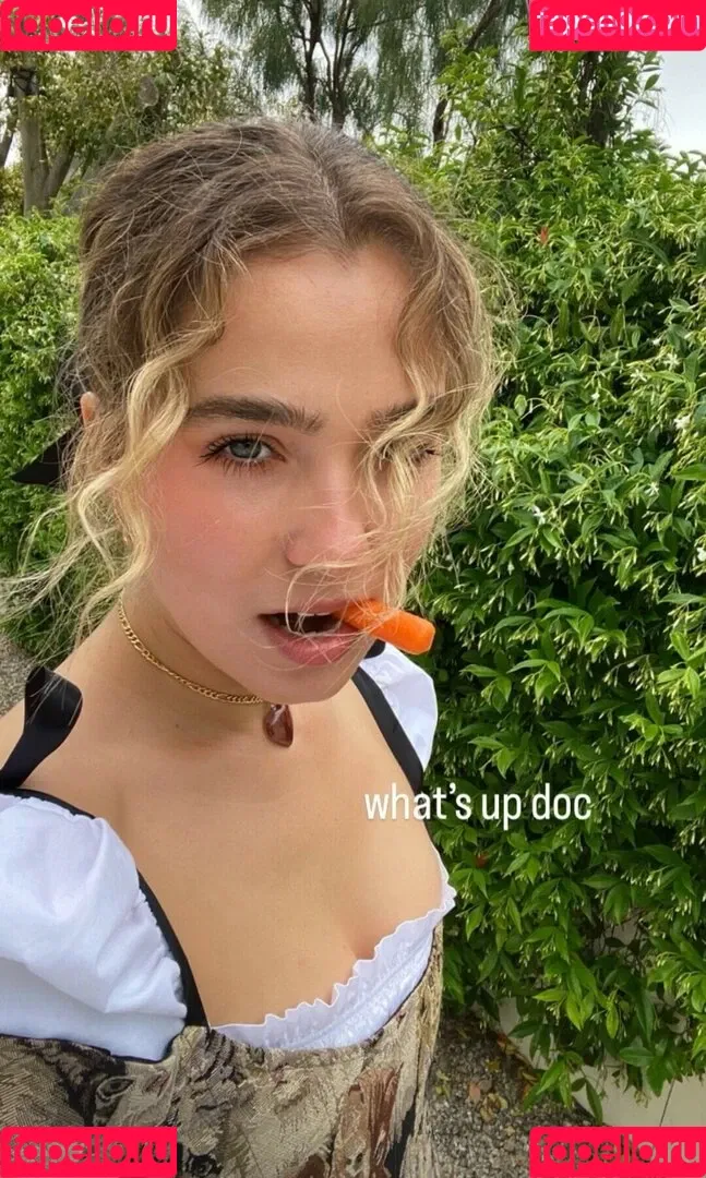 Haley Lu Richardson Onlyfans Photo Gallery 
