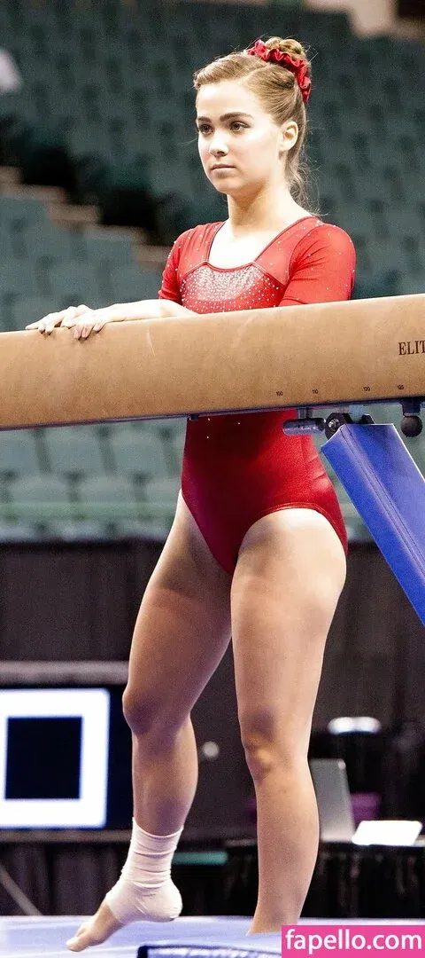 Haley Lu Richardson Onlyfans Photo Gallery 