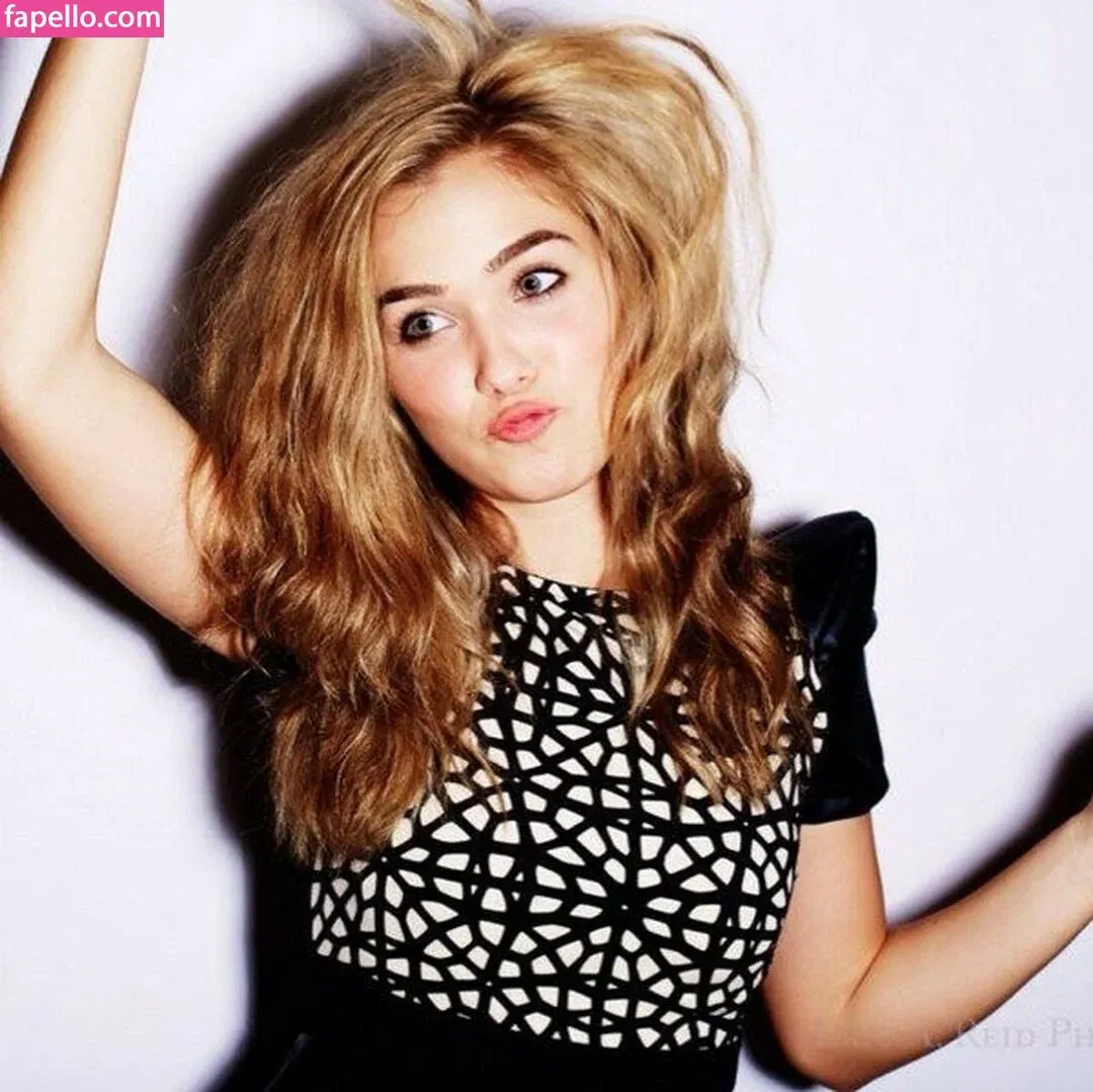 Haley Lu Richardson Onlyfans Photo Gallery 