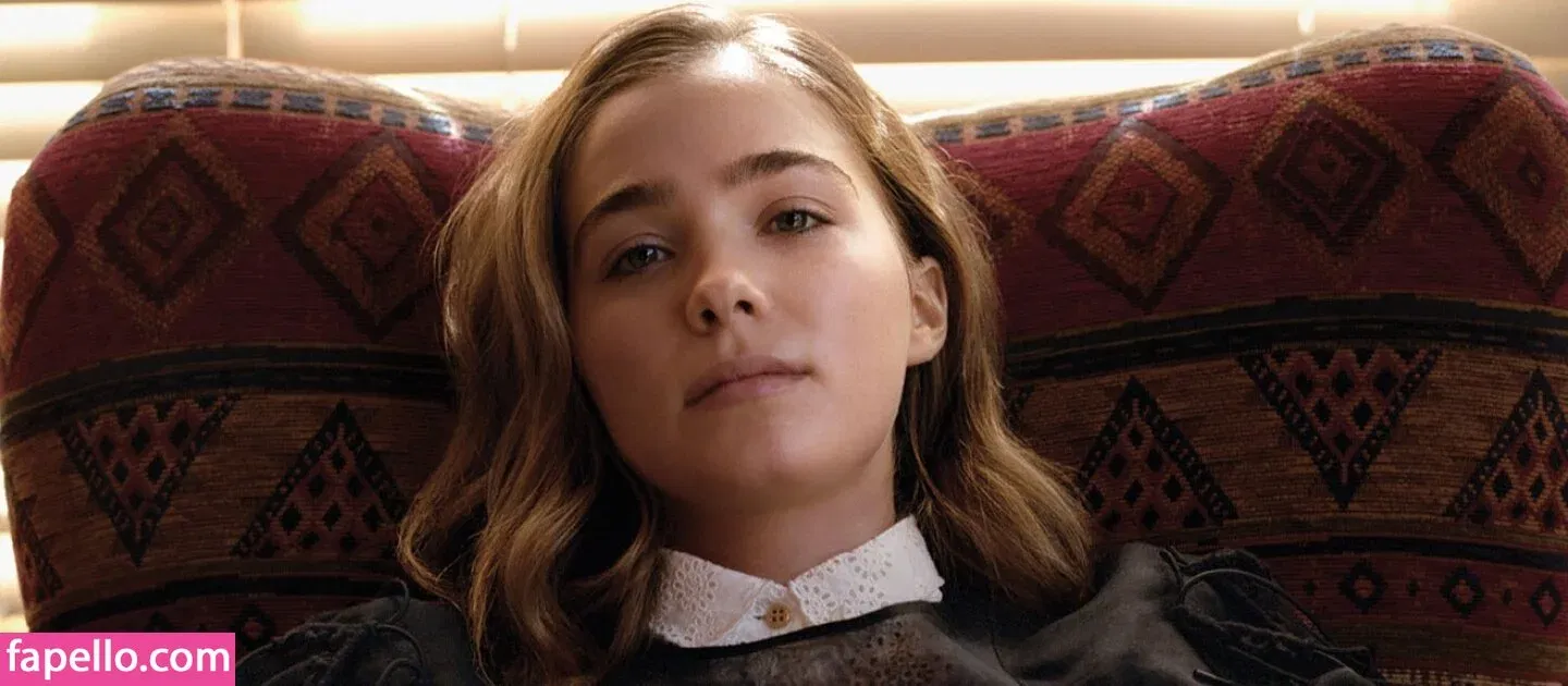 Haley Lu Richardson Onlyfans Photo Gallery 