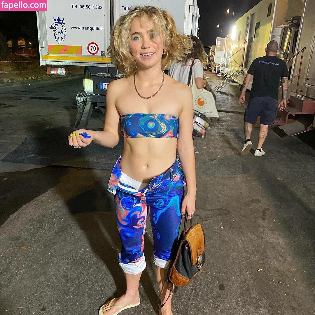 Haley Lu Richardson Onlyfans Photo Gallery 