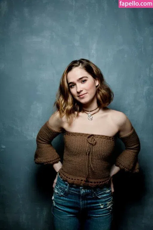 Haley Lu Richardson Onlyfans Photo Gallery 