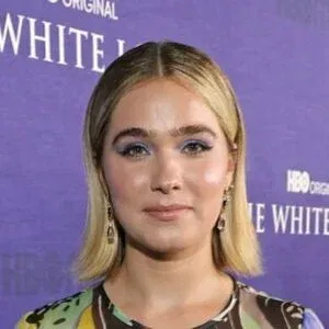 Haley Lu Richardson Onlyfans Photo Gallery 