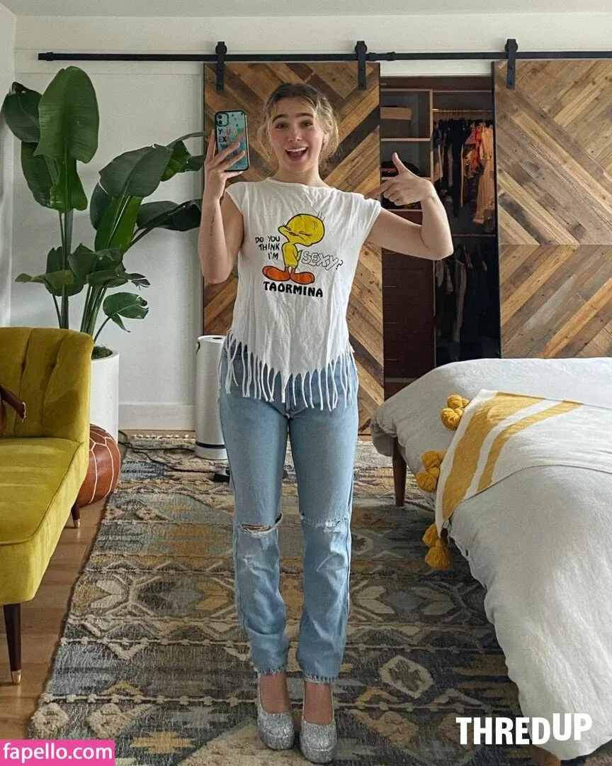 Haley Lu Richardson Onlyfans Photo Gallery 