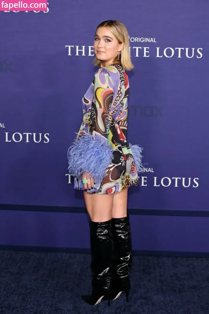 Haley Lu Richardson Onlyfans Photo Gallery 