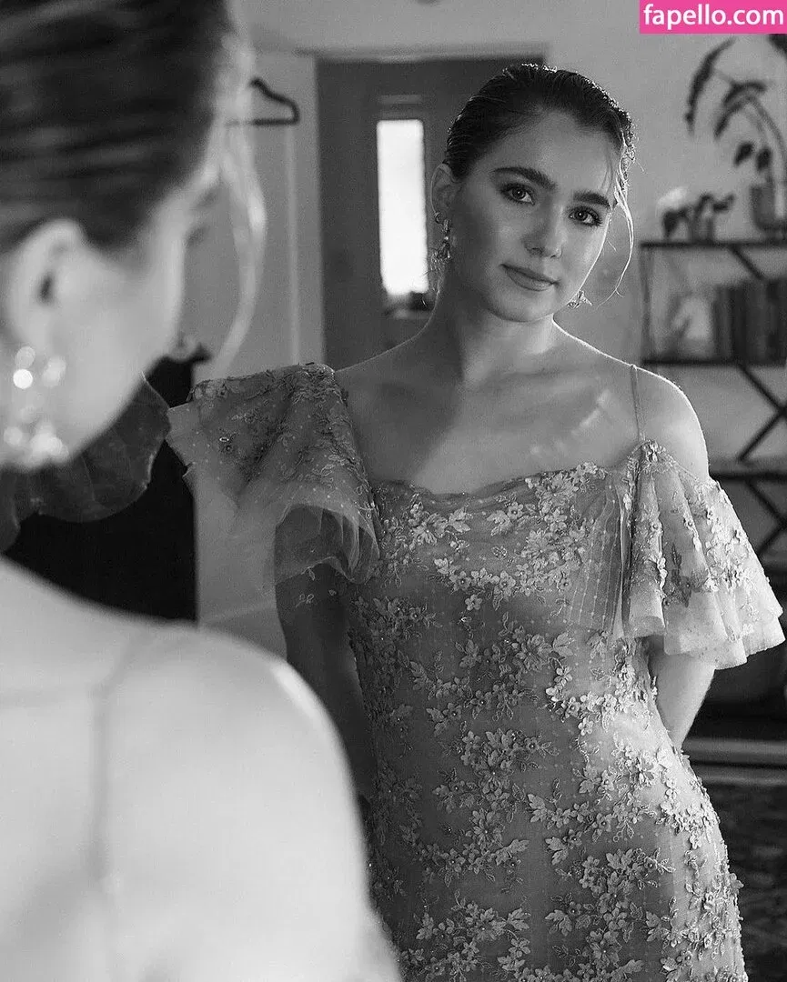 Haley Lu Richardson Onlyfans Photo Gallery 