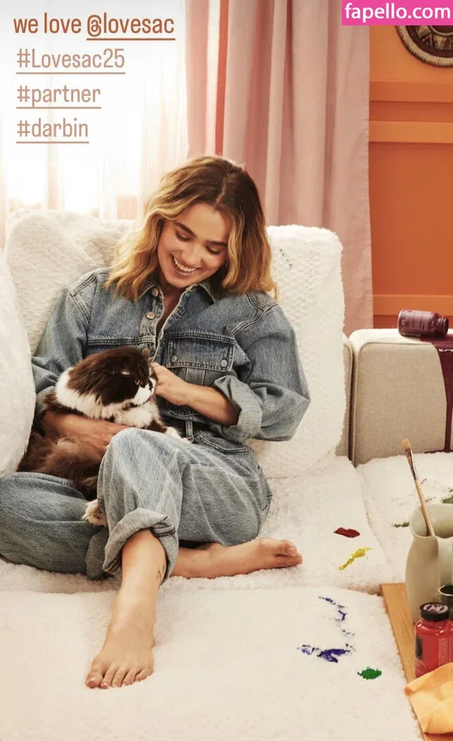 Haley Lu Richardson Onlyfans Photo Gallery 