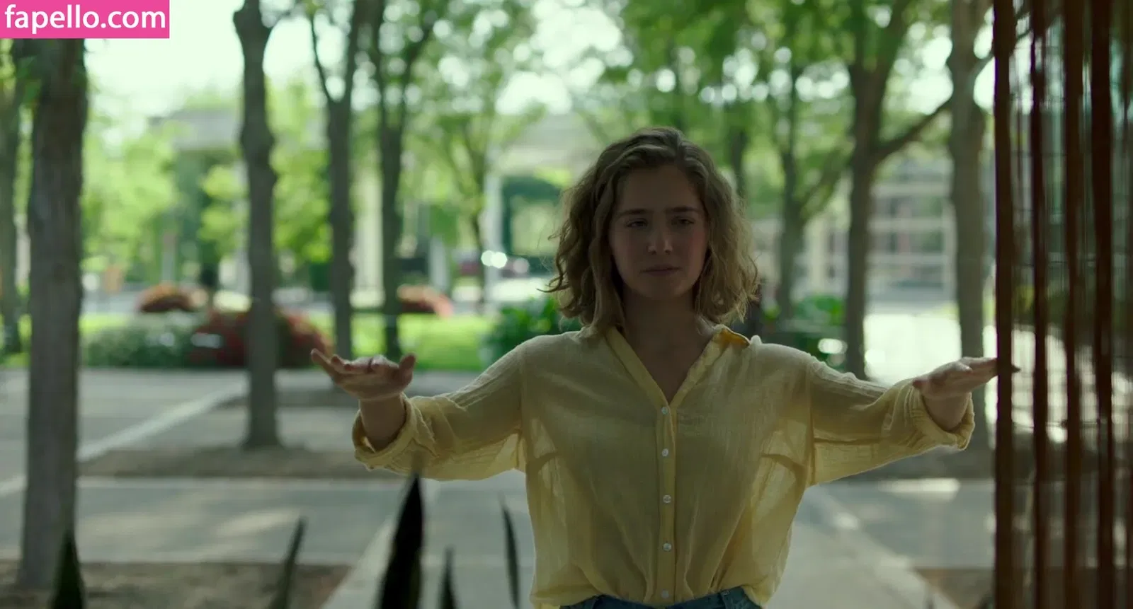 Haley Lu Richardson Onlyfans Photo Gallery 