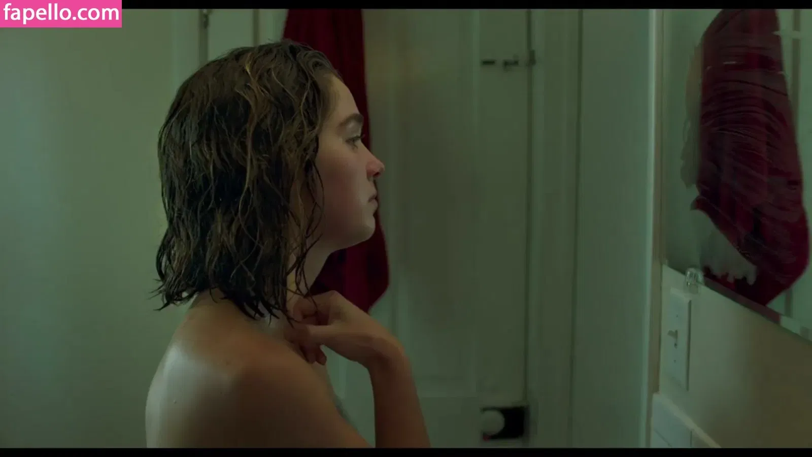 Haley Lu Richardson Onlyfans Photo Gallery 